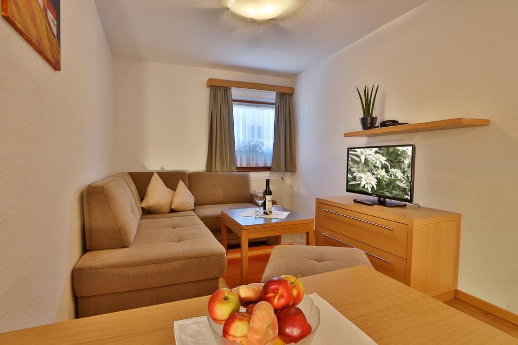 Apartmenthaus Joerg ザーファウス 部屋 写真